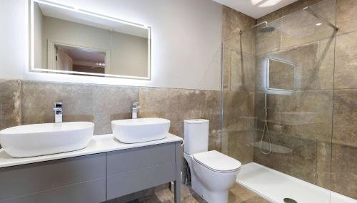 The Vicarage - Foto 4, towels, Shower