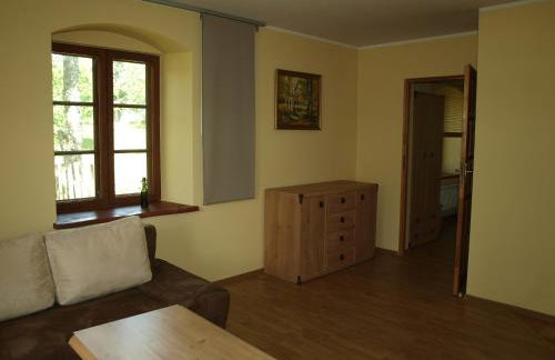 Dworek Szarki - Foto 45