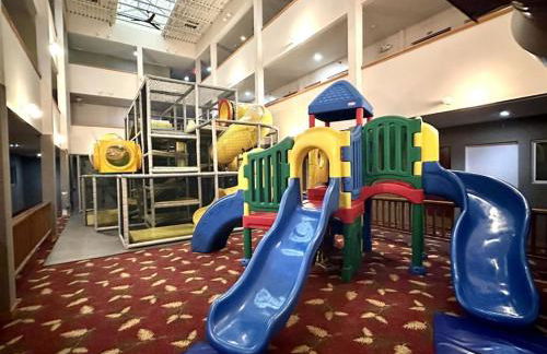 Stroll to Slopes, Village Area, Ski in-out MtLodge 237 - Foto 19