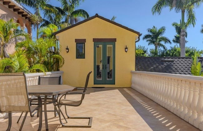 Villa Del Mar 5 Bedroom Home by RedAwning - Photo 44