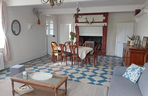 Grand gîte "Le gardien du château de Brocéliande", vue unique sur l'étang du Pas du Houx - Foto 8
