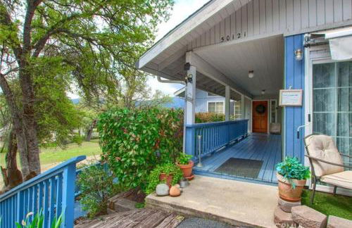 Beautiful Pet-Friendly Spacious Lodge near Yosemite & Lakes 12 Beds 6 BR up to 16 people - Foto 37