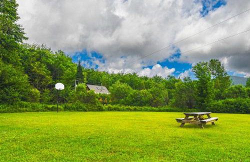 Pet-Friendly Home with Deck 4 Mi to Jay Peak Resort - Foto 44