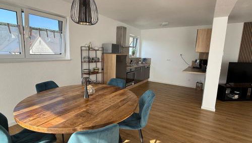 Luxury Apartment 4 bedrooms Self check in out - Foto 3