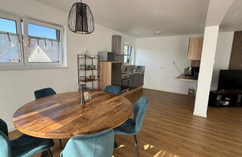 Luxury Apartment 4 bedrooms Self check in out - Foto 3