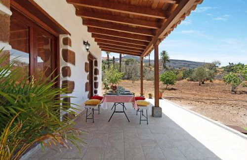 El Algarrobero - Foto 1