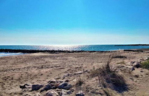 Amazing Home In Aramon - Foto 18