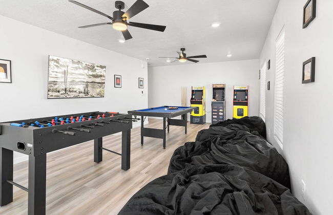 Vintage Desert 5 BDR w/ Resort Amenities - Foto 47