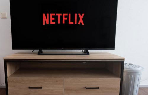 Schöne 2 Zimmerwohnung mit UHD-TV, großem Balkon und Hängematte - Foto 4