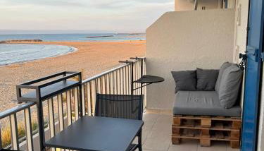 Carnon Plage, 1ère ligne, balcon sur la mer - Photo 1