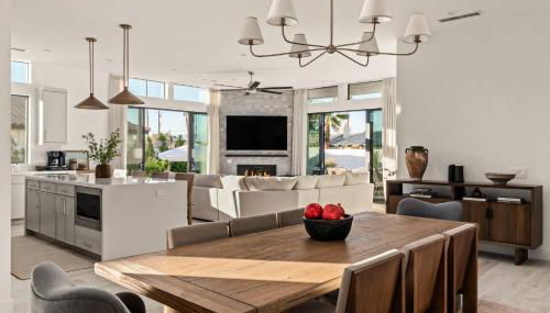 Desert Oasis: Pool, Spa, Golf Sim + EV Charger - Foto 3, Other