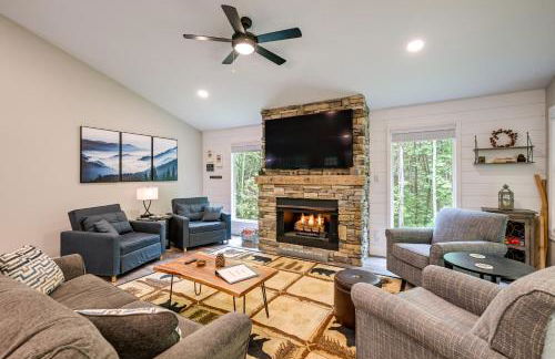 Creekside Cabin in Franklin about 8 Mi to Downtown! - Foto 4