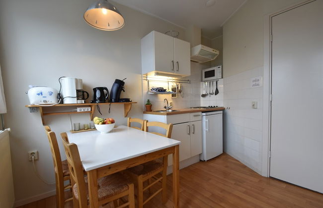 Family Apartment on Large Estate in Bergen aan Zee near Dunes & Beach - Photo 12