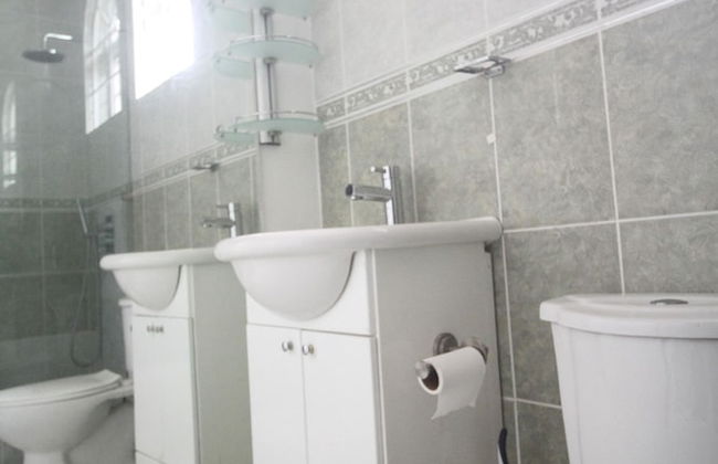 Summer Breeze Vacation Home - Photo 21