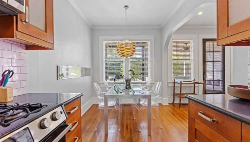 Stylish Myers Park 2 br with Screened Porch - Photo 2