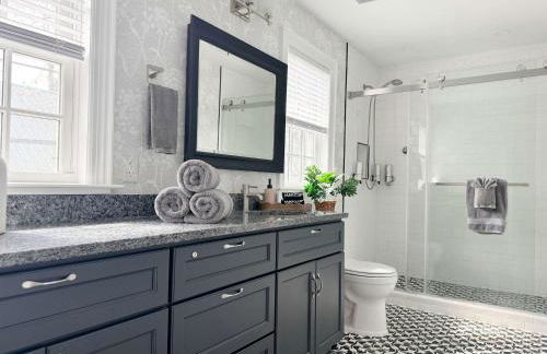 Sunny & Playful Carriage House in Downtown Savannah Stay Here and Walk Everywhere - Foto 5