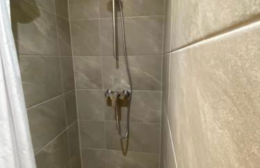 Appartement 1 mit Küche und neuem Bad, frisch saniert - Foto 14