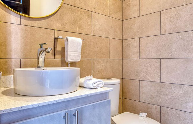 Muna Tamarindo - Photo 24