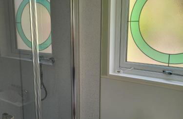 Lady Lily Spring Unique River Boat with Castle views - Foto 32