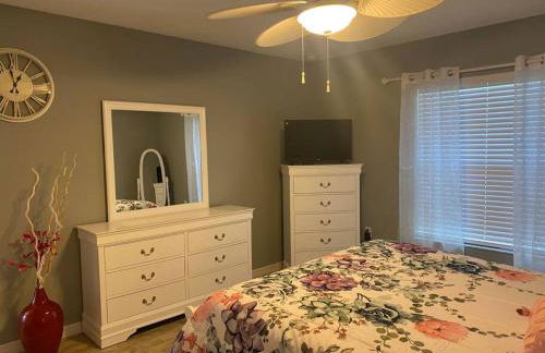 Professor Rousseau's Adventure Oasis - Foto 21