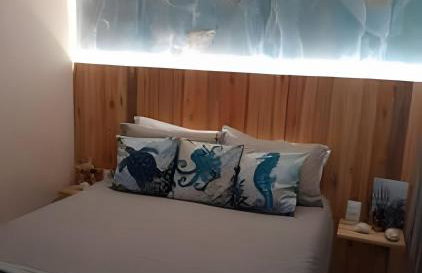 Apartamento térreo climatizado próximo a praia - Foto 6