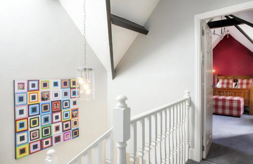 Beautiful Secluded 2 Bedroom Coach House - Foto 33