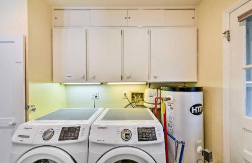 Charming Buena Vista Creekside Home Walk to Main! - Foto 33