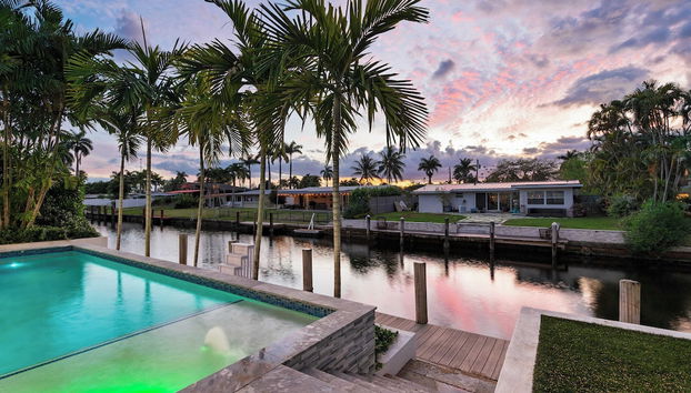 Luxury Waterfront Home w/ Pool, Hot Tub & Dock Near Las Olas Gulfstream - Foto 2, Interior