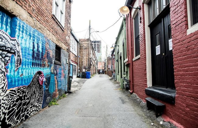 80 LEX 201 Exquisite Downtown Lodging - Foto 49