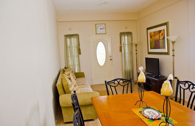Port of Spain Breezy Guest Apartment - Foto 12