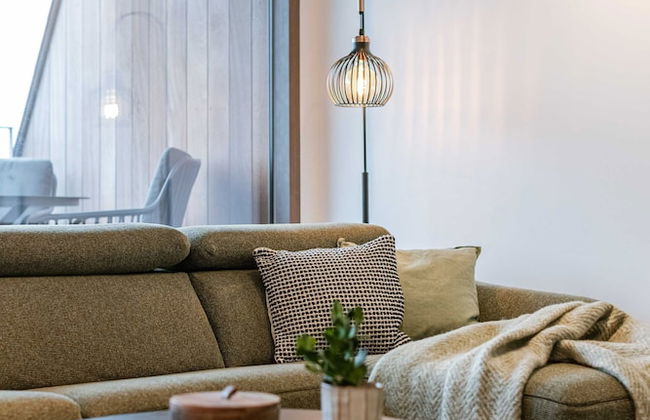 Cozy Beach Apartment in Middelkerke for 5 Guests Bright Living Space With Terrace - Photo 10