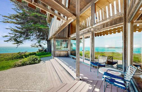 Curtis-Moulton Retreat - Photo 1