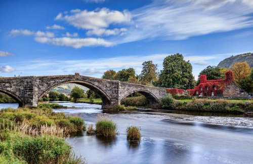 Y-Stabal-Glyn-Isa - Photo 20