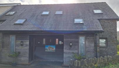 2 Bed Cottage - Sleeps 4 - Garden, Parking Wifi - Foto 2