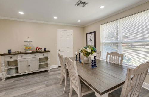 Dine, Shop and Play Kenner Home with Patio and Yard! - Foto 9