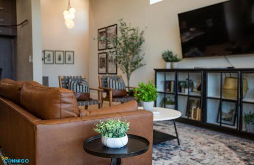 Gathering Place Hot Tub Game rooms - Photo 21