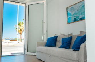 Domira - Casa Vacanze Fronte Mare - Foto 15