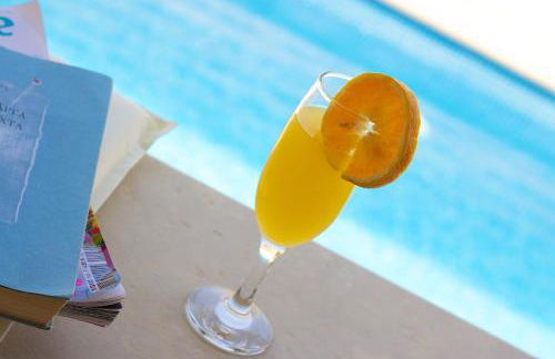 Elena Villa, an Authentic Retreat with Private Pool, By ThinkVilla - Foto 7