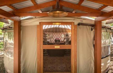 Cozy Romantic Yurt Rental in Woodlands near California Beach Town of Cayucos - Foto 46