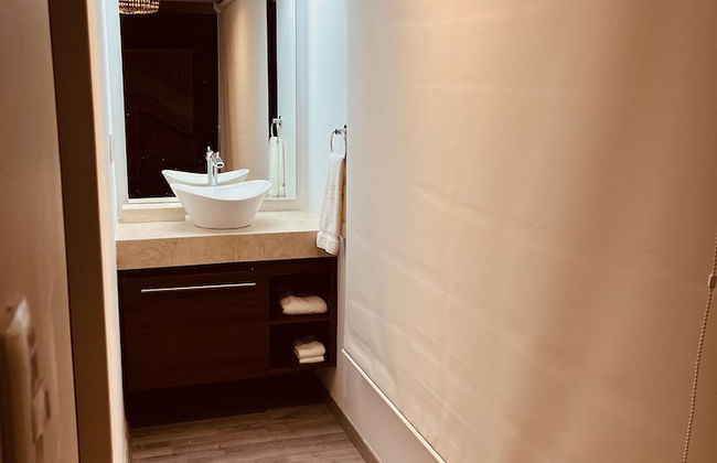 Zen Suites by Regente - Photo 64