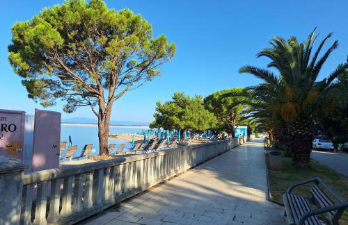 Family and pet friendly apartment Frankopan Croatia - Photo 37