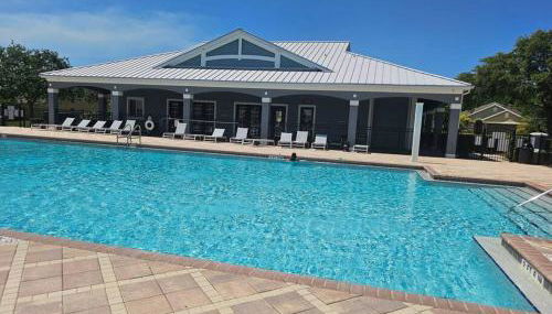 Home away from Home - Photo 3, sunbed