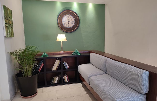 Lombardo Suites - Photo 34