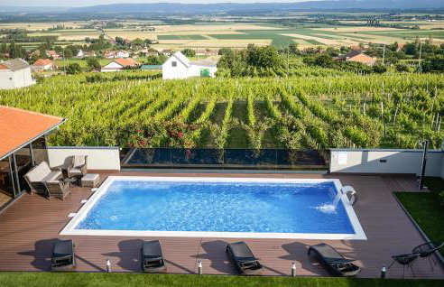 Beautiful Home In Velika - Photo 14