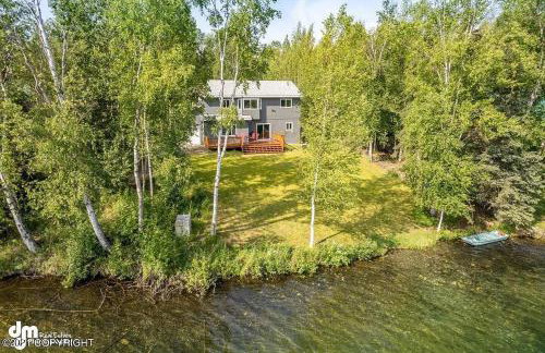 Serene Four Bedroom Lakefront Home - Foto 24