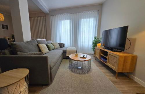 Cozy Dot Apartment - Photo 2