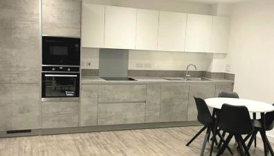 2 Bedroom Luxury Apartment in Barking - Foto 4