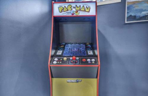 Swim and Relax In our Pool and Hot Tub and Recently Renovated - Foto 50