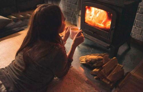 Holiday Home Berghütte mit Terrasse- Kamin und Jacuzzi by Interhome - Foto 16