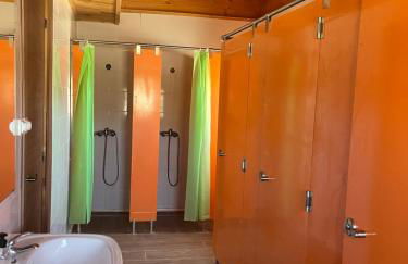 Granja escuela con bungalows Familias y grupos Parking privado gratuito - Foto 7